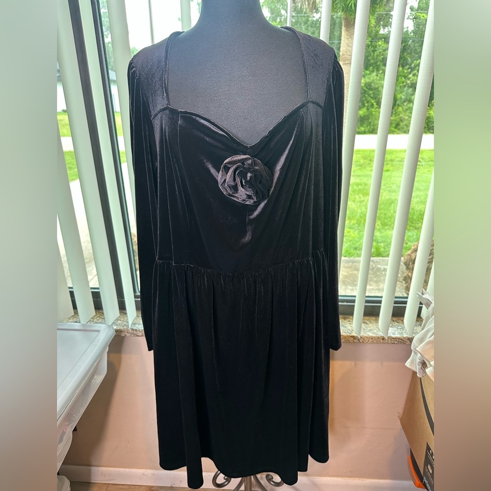 Ava & Viv Black Long Sleeve Velour Dress Rosette Evening Midi A-Line Size 2X NEW